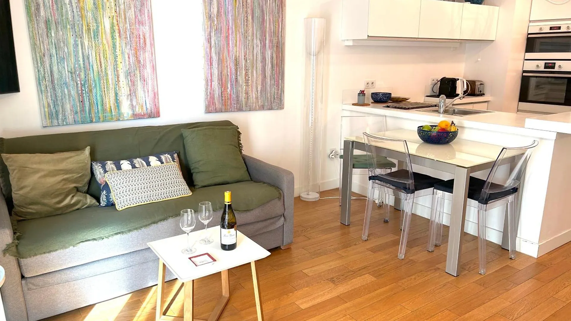 L'Appartement Terrasse De Grenelle Paris 0*,  France